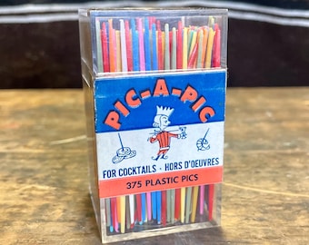 Vintage 1970 Plastic Rainbow Appetizer Party Picks Pic-A-Pic