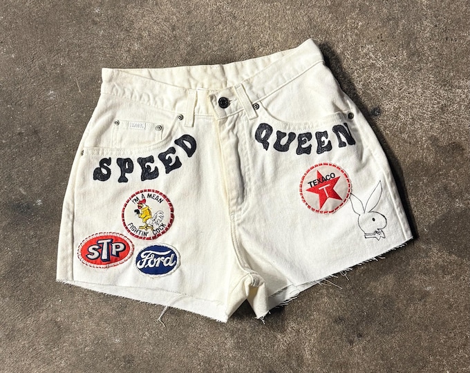 Vintage Lee Denim Shorts 27” Waist