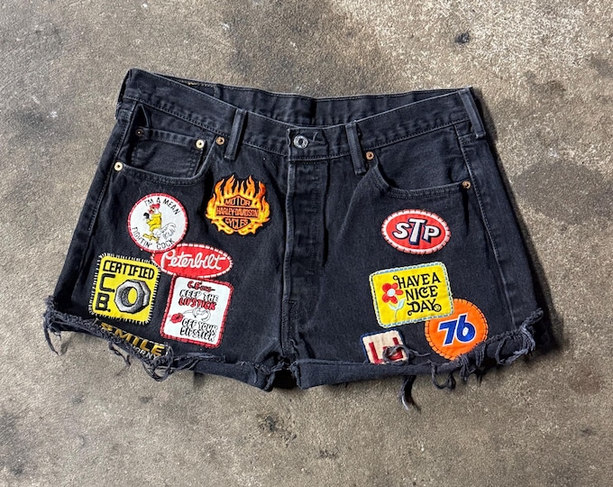 Levi’s 501 Black Denim Shorts 34” Waist