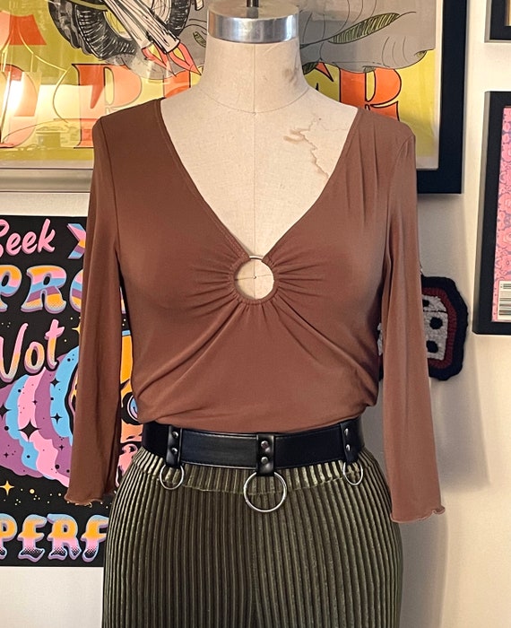 Vintage Y2K Light Brown Top with O-Ring