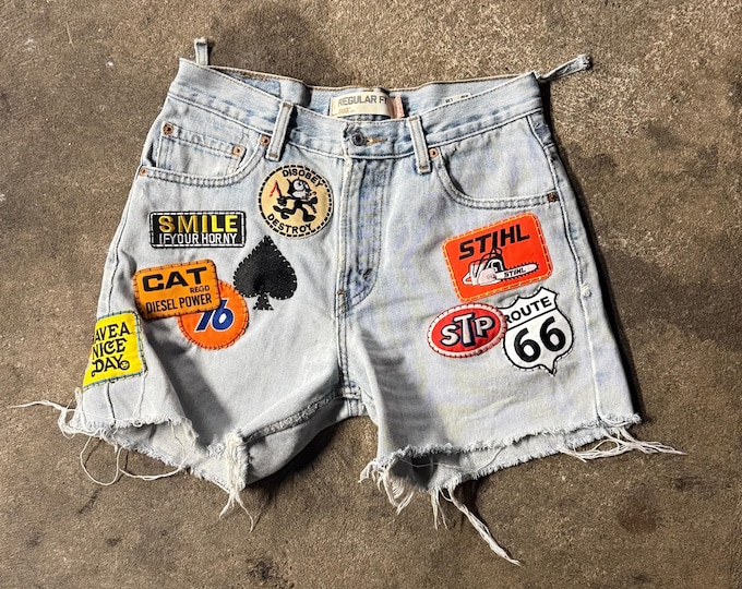 Vintage Levi’s 505 Denim Shorts 31” Waist