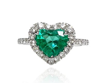 1.04 CTS Emerald Heart Ring, 18K White Gold, Emerald Heart, Diamond Halo, Love, Engagement, Emerald Ring, Halo Ring, Natural Emerald, Rings