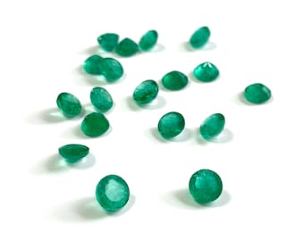 Emerald Round 0.75 Carat, Zambian Emeralds, Calibrated Emeralds, Natural Emeralds, Natural Gemstones, Gemstones, Colored Stones, Emeralds
