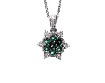 アレキサンドライトとダイヤモンドのペンダント 0.34 CT