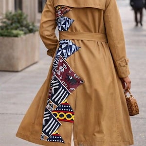 Abrigo de invierno holgado para todas las estaciones con bordado de patchwork personalizado: gabardina de longitud media, elegante y atemporal para mujer