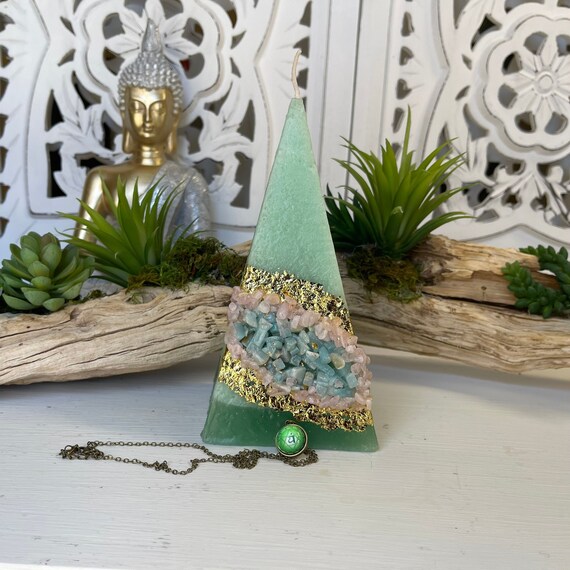 Anahata- Heart Chakra Pyramid Candle - Green