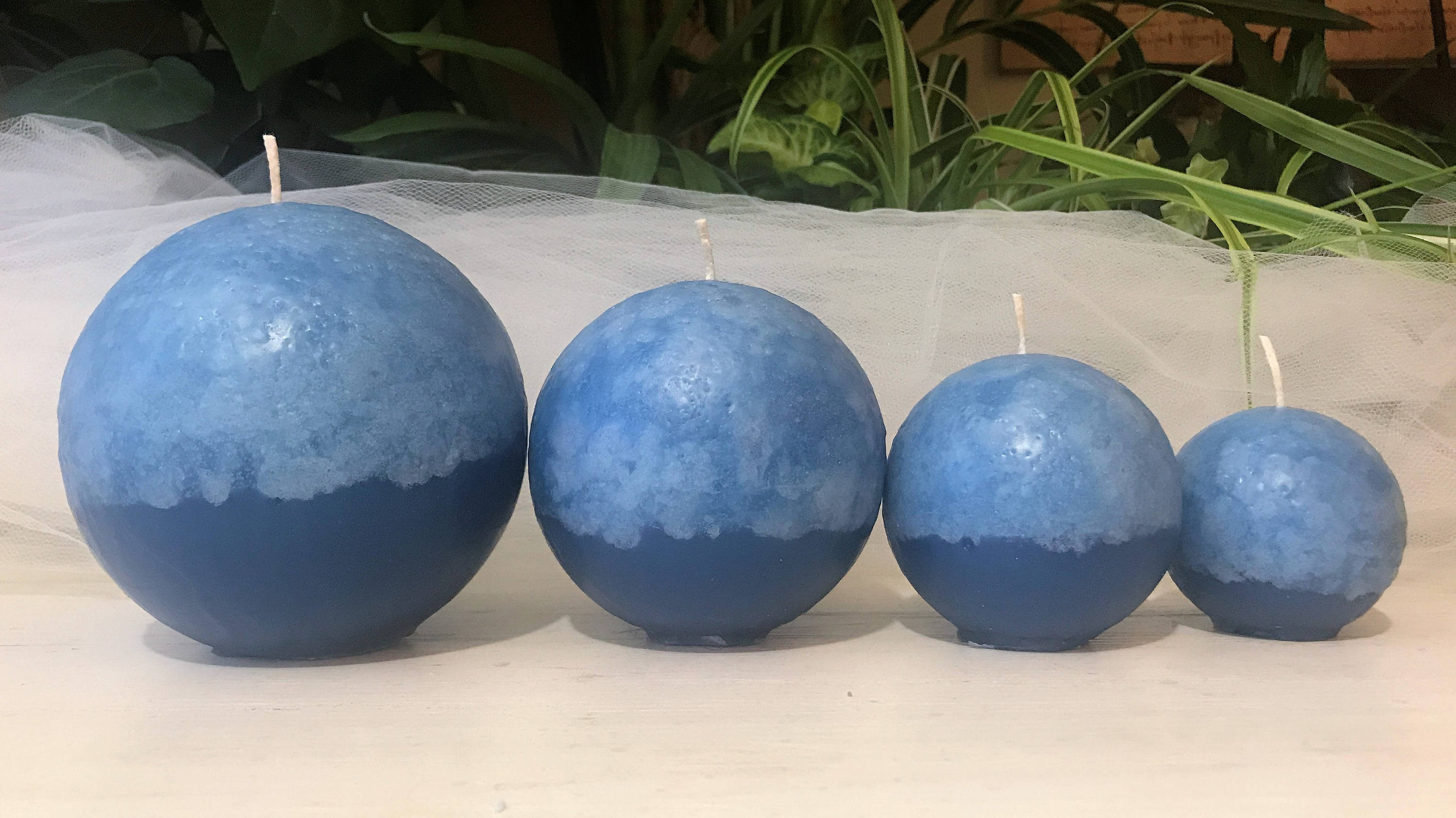 Set of 4 Blue Sphere (Ball) Candles