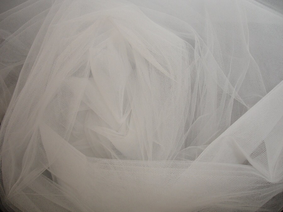 Light Ivory English Bridal Tulle Fabric Bridal Tulle 3 Meters Etsy UK