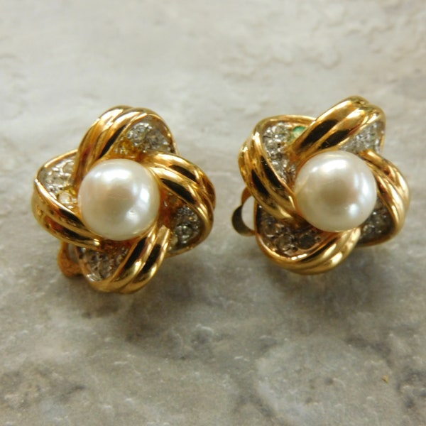 Boucles oreilles Nina Ricci 1980