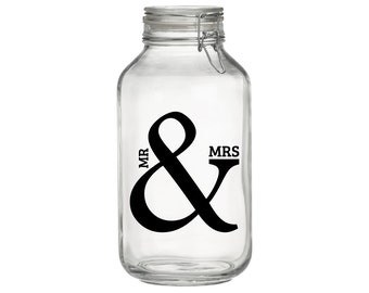 Mr and Mrs Decal, Mr & Mrs Sticker for Mason Jar, Decals for Wedding, Wall Wedding Decal, Wedding Sticker, wedding decor, DIY wedding decal