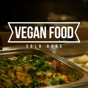 Pegatina de comida vegana vendida aquí, calcomanía de comida vegana para mostrador de comida, letrero de comida vegana para cafeterías, restaurantes de delicatessen, pegatina para exhibición de comida