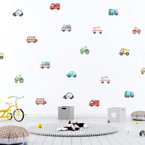 Aquarell Straßenfahrzeug Wandaufkleber, Autos Kinderzimmer Wandaufkleber, Transport Spielzimmer Dekor, Polizei, Feuerwehrauto, Stadt-Trucks, Traktor