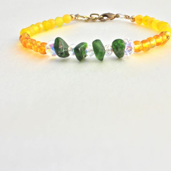 bracelet pierres fines et swarovski : tsavorite, citrine, jade tournesol