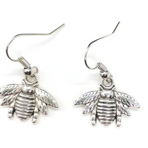Bee Earrings - Silver Bee charm earrings - Bee Jewelry - Animal Earrings - Bee drop earrings - Honey Bee earrings - Bumblebee earrings