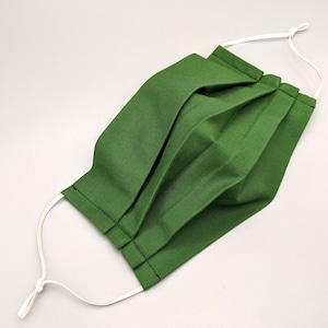 Cloth face mask, Face mask with filter pocket, Cotton washable cloth mask. Adjustable washable cotton face mask. Made in the USA