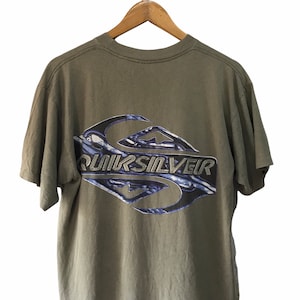 Vintage 90s quicksilver tshirt size M/skate surf clothing/90s clothing