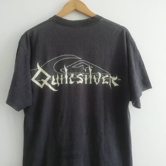 Vintage 90s quicksilver tshirt size L/skate surf c