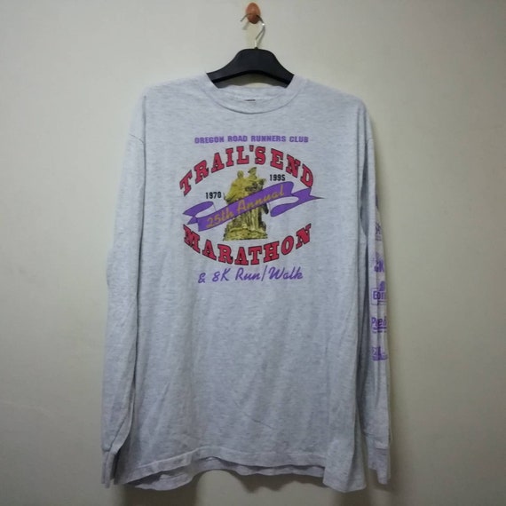 violet nike shirt