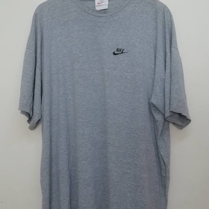 Vintage 90s Big size nike Tshirt size 2XL/oversize nike Shirt/nike swoosh/nike tennis/90s clothing