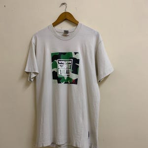 Vintage 90s vision street wear skateboard Tshirt size M/surf skate/camo