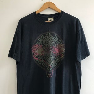 Vintage 90s 1998 Celtic Dragon Tshirt size L/artwork/90s clothing