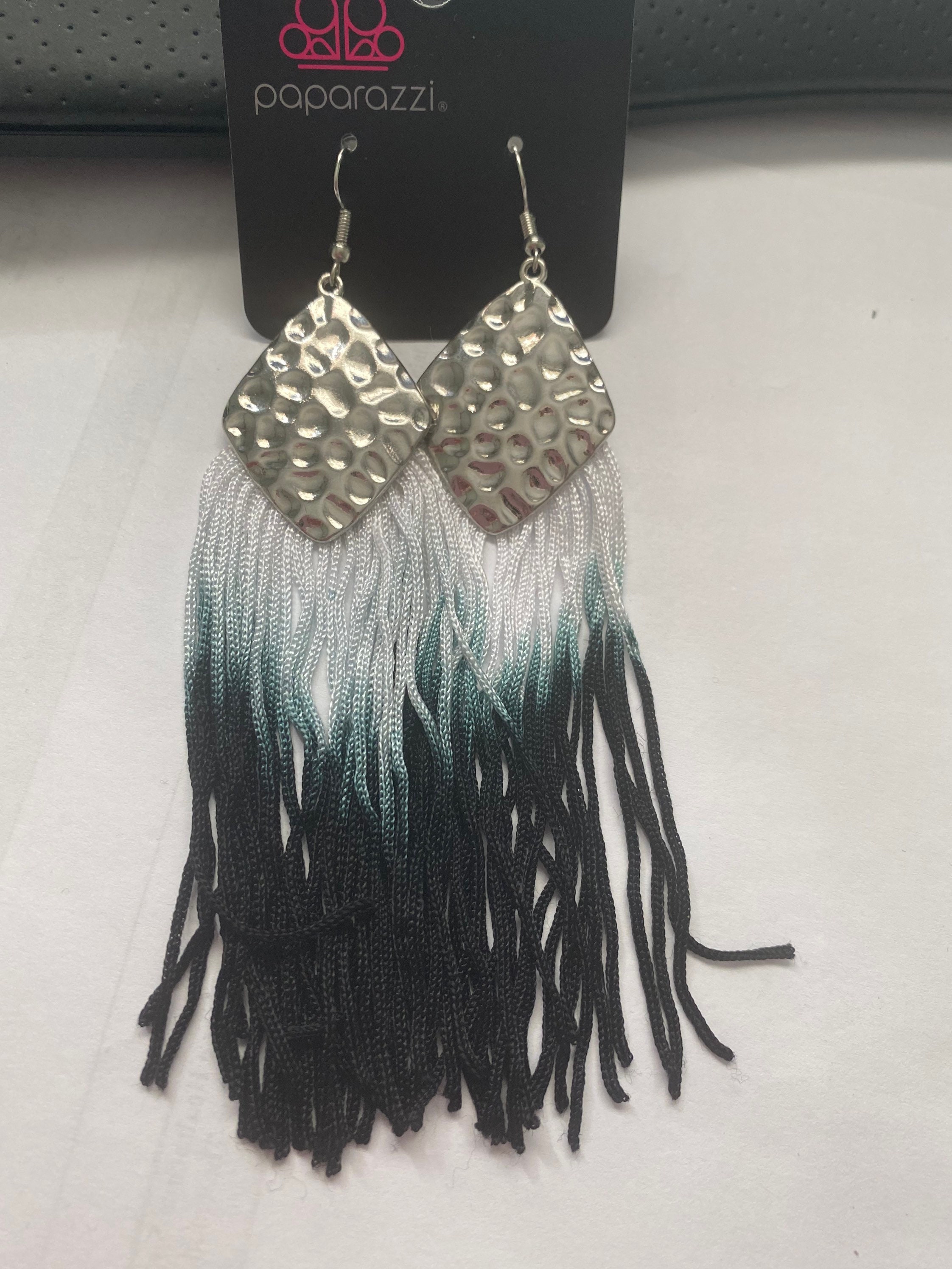 New Paparazzi Dip in Black Earrings af Etsy Ireland