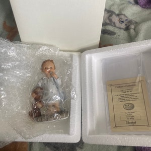 Berta Hummel Figurine Tuck Me In BH 205 Goebel 2002 Studio Hummel-af