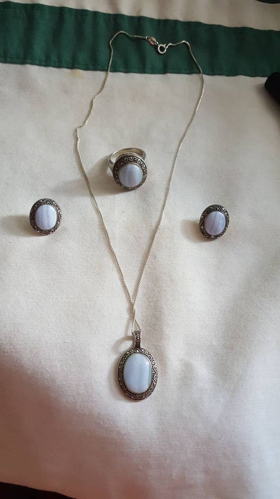 Gorgeous Sterling Silver Blue Agate Marcasite Neck