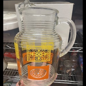 Vintage glazen ijslippenkan ontbijtsap oranjegeel ontwerp!!