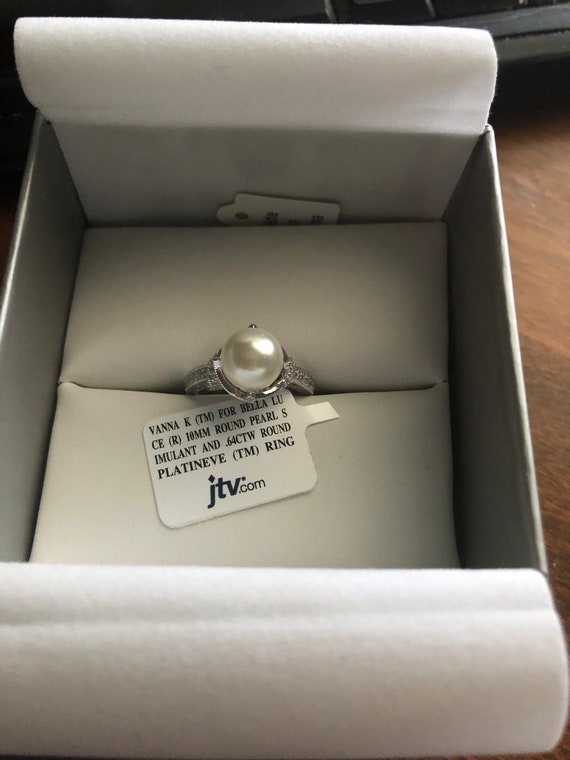 Brand New Vanna K for Bella Luce Pearl Simulant Cubic Zirconia