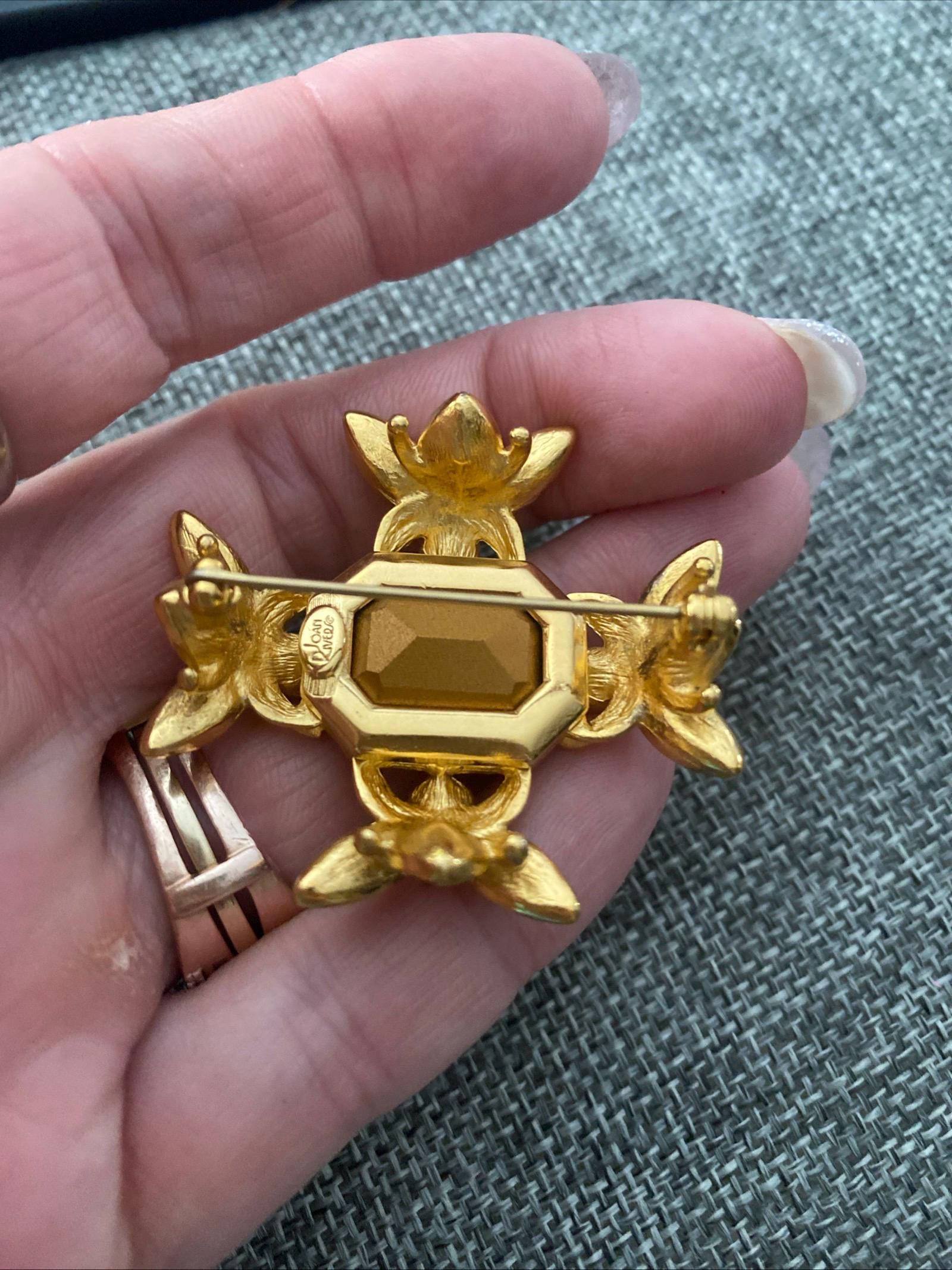 Gorgeous Joan Rivers Topaz Honey Bee Brooch - Etsy Denmark
