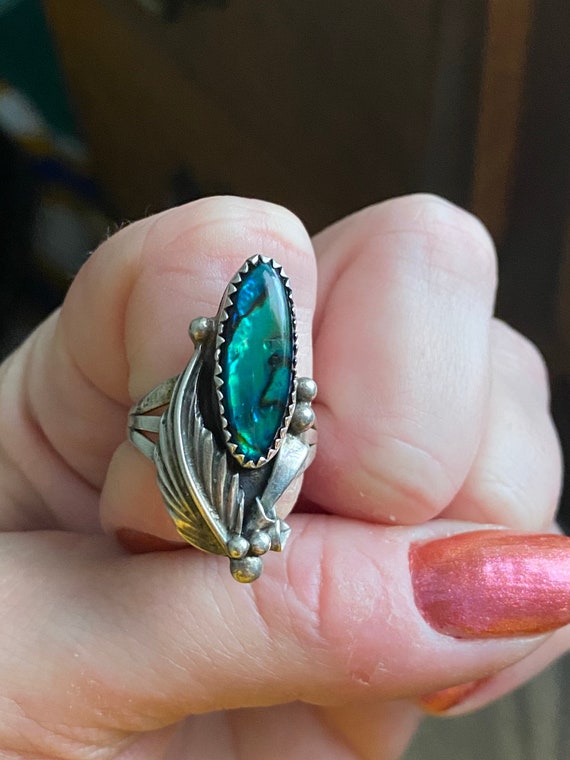 Gorgeous Vintage Sterling Silver Abalone Feather R