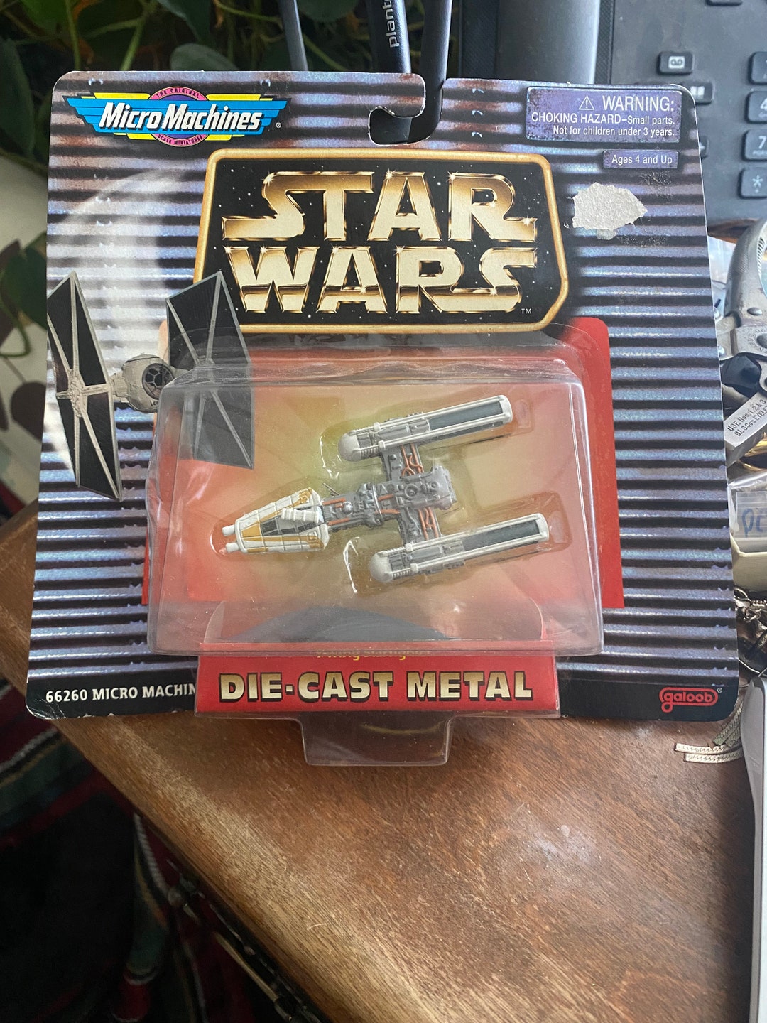スターウォーズgaloob社ダイキャストメタルY-WING il_1080xN.5724955175_lqk7.jpg