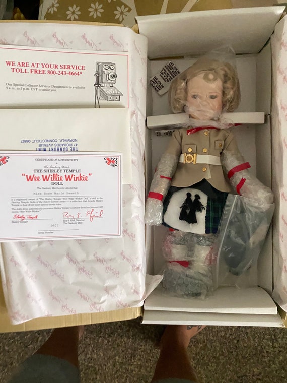 Danbury mint shirley temple dolls of the silver screen hotsell