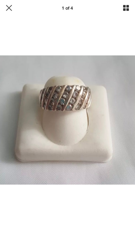 Retro 90/'s Style 925 Sterling Silver Flower Floral Dome Band Ring
