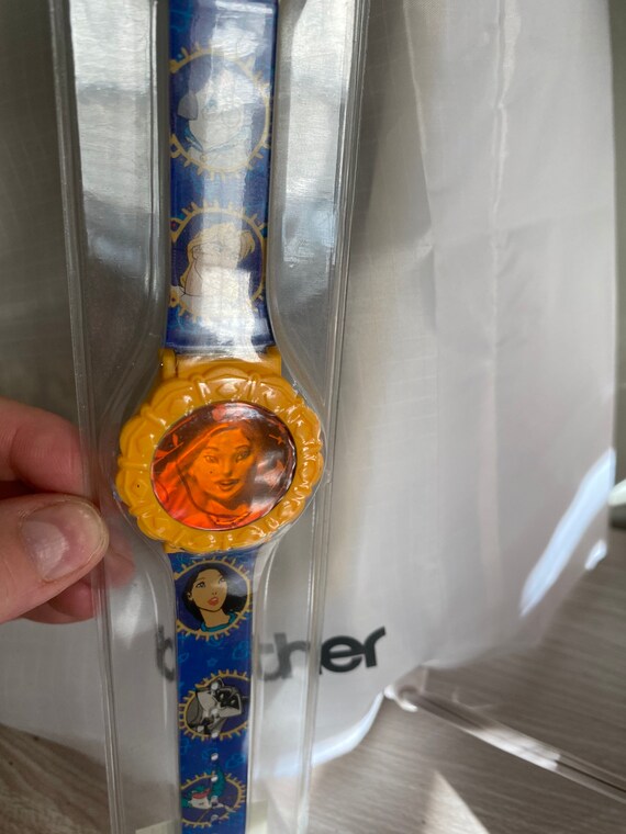Montre pocahontas clearance