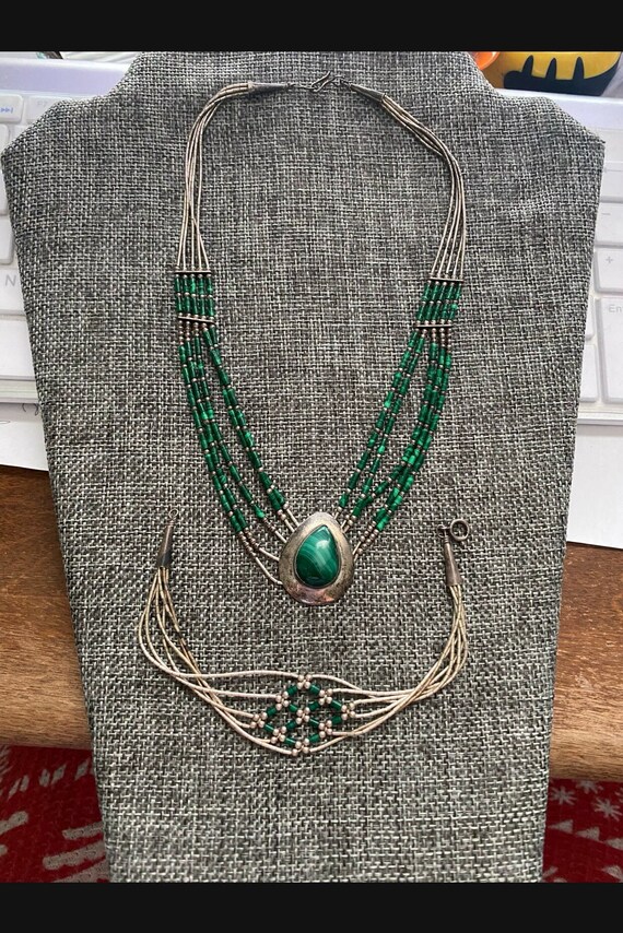 Vintage Malachite Liquid Sterling Beaded Necklace 