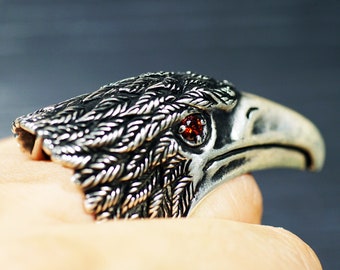 925 Sterling Silver The Hawk's Eye Eagle Ring
