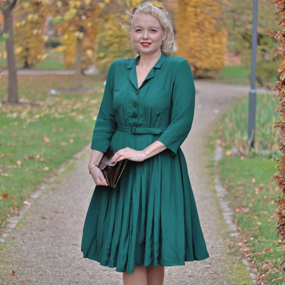 emerald green dress prom Forest Style Beading Tulle Dress, Fairy,Eveni – PreppyDress Ensures a comfortable fit trendy skirts Color:Perfect Pink Winter Wedding Bridal Party