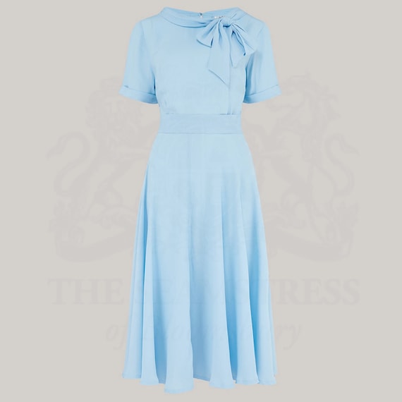 Cindy Dress in Powder Blue | Vintage 1940s Women's Style | the Seamstress of Bloomsbury - Etsy Israel Cindy Dress in Powder Blue | Vintage 1940s Women's Style | the Seamstress of Bloomsbury - Etsy Israel