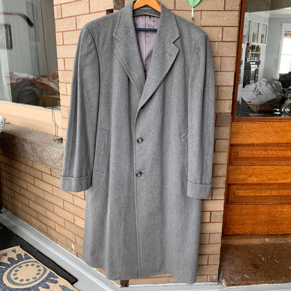 Vintage men’s gray wool topcoat