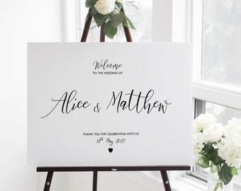 VALENTINA | Black and White Heart Design Wedding Welcome Sign