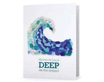 Tarjeta "Mi amor por ti es profundo como el océano" con ondas de vidrio marino - Impresión artística de vidrio marino, interior en blanco