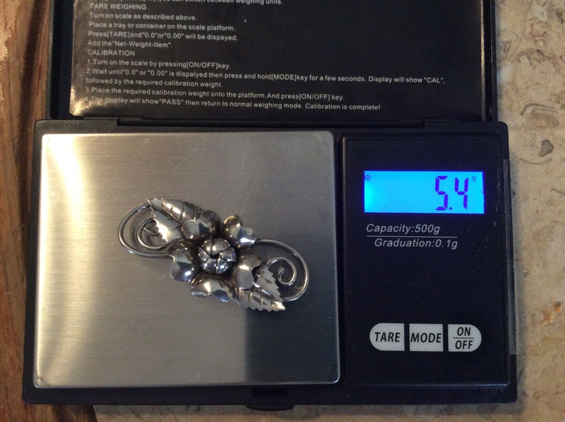 Pre Owned Pretty Ladies Flower pin Beautiful Preowned Vintage Sterling Silver Rose Flower Brooch Pin Stamped Sterling