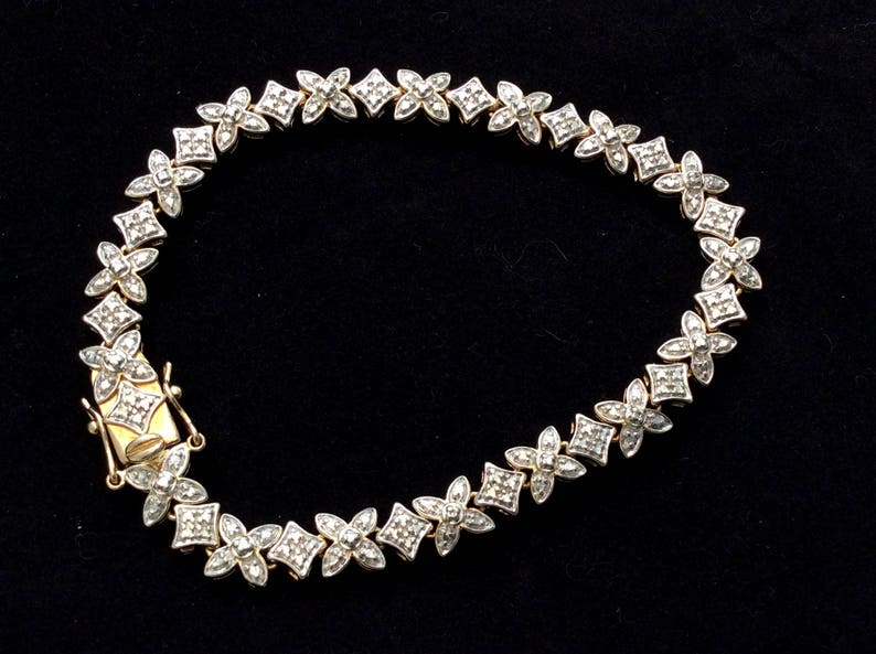 Ladies Diamond Bracelet Sterling Silver TECHNIBOND Diamond Accent Flower Bracelet