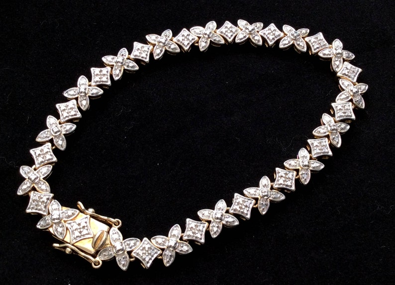 Ladies Diamond Bracelet Sterling Silver TECHNIBOND Diamond Accent Flower Bracelet