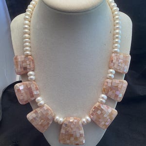 Gorgeous Jay King Desert Rose Trading 925 Sterling Silver Mosaic Pink MOP & Pearl Necklace 19”-22”