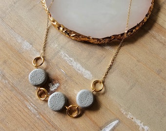 Dainty Gold  Circle Necklace | Sage and gold Necklace | Necklace for her