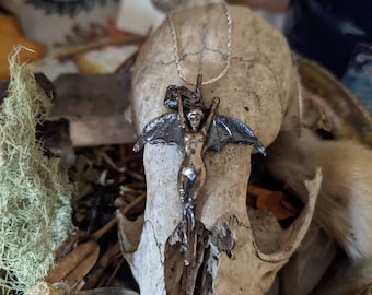 Lilith silver pendant necklace