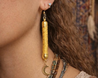 Brincos tubulares de algodão dourado com glitter, joias étnicas chiques, brincos pendentes em formato de tubo, brincos boho de lua